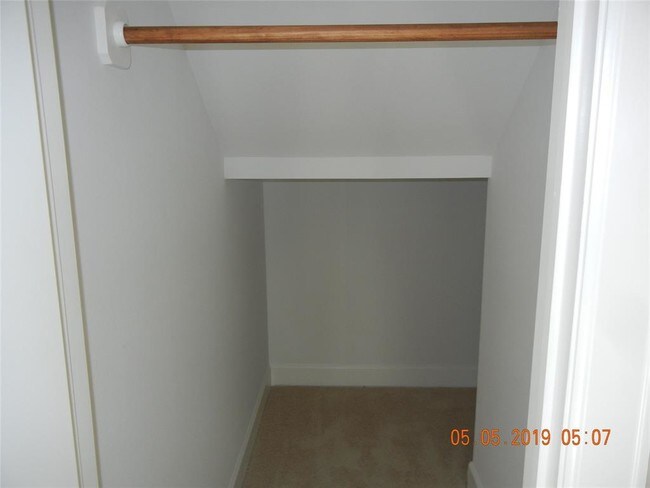 Building Photo - 11520 Main Elm Dr