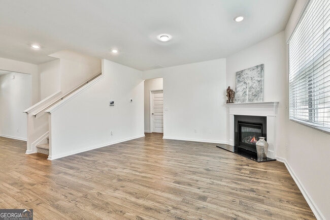 Building Photo - 166 Woodbrook Trl