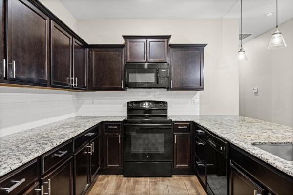 Building Photo - 109 Stockton Family Ct