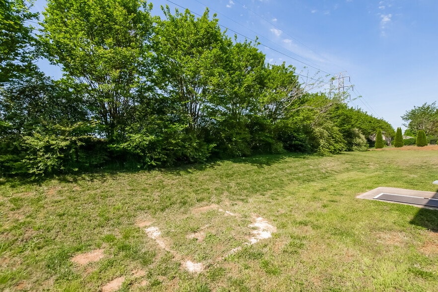 Building Photo - 3589 Catawba Creek Dr