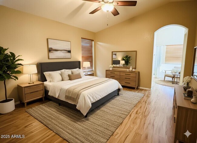 Building Photo - 8119 S 47th Ln