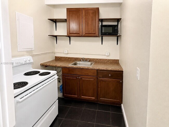 Building Photo - 26510 SW 138th Ave