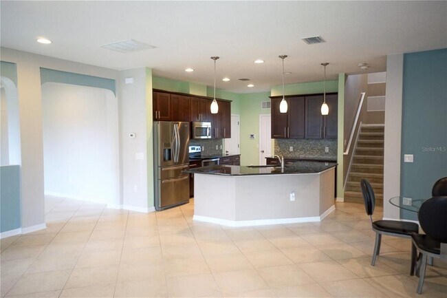 Building Photo - 32125 Garden Alcove Loop