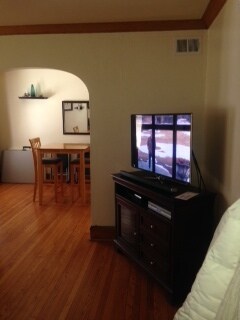 Building Photo - 3842 N Bernard St