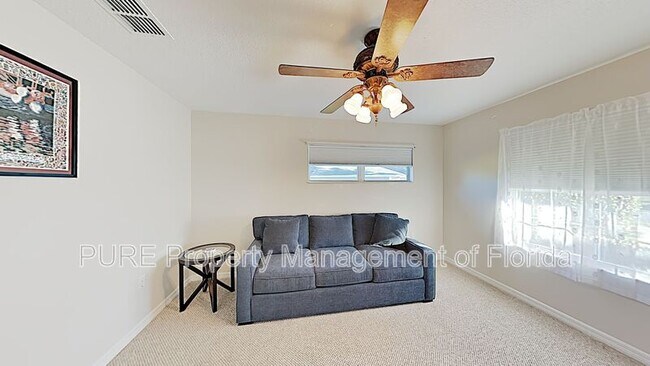 Building Photo - 9911 SW 96th St