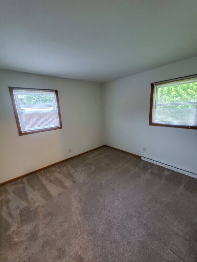 Building Photo - 2841 Santa Fe Trail