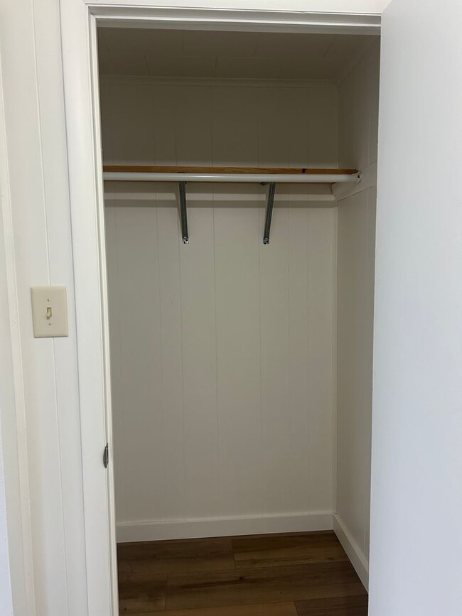 Building Photo - 12635 Williamsport Pike