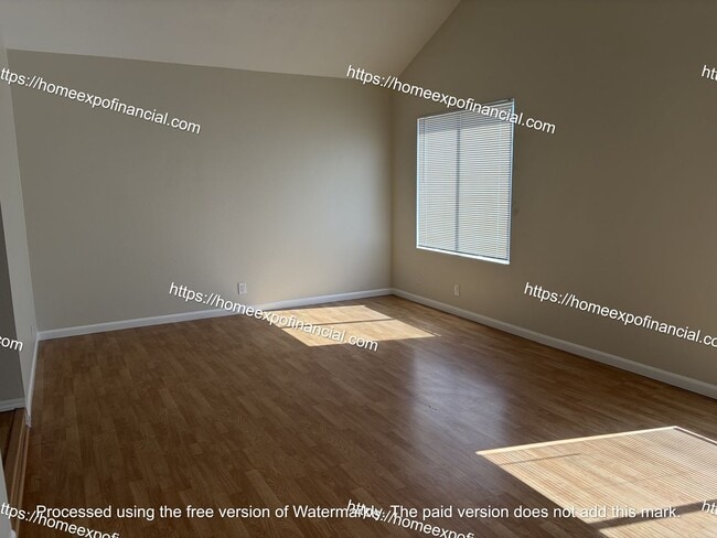 Building Photo - Nice Home For Rent