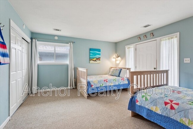 Building Photo - 5608A Atlantic Ave