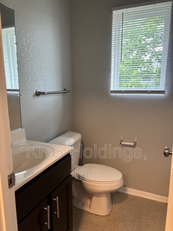 Building Photo - 4219 Newsome Dr