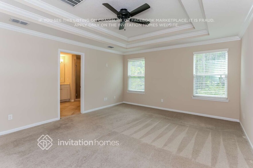 Building Photo - 12466 Itani Wy