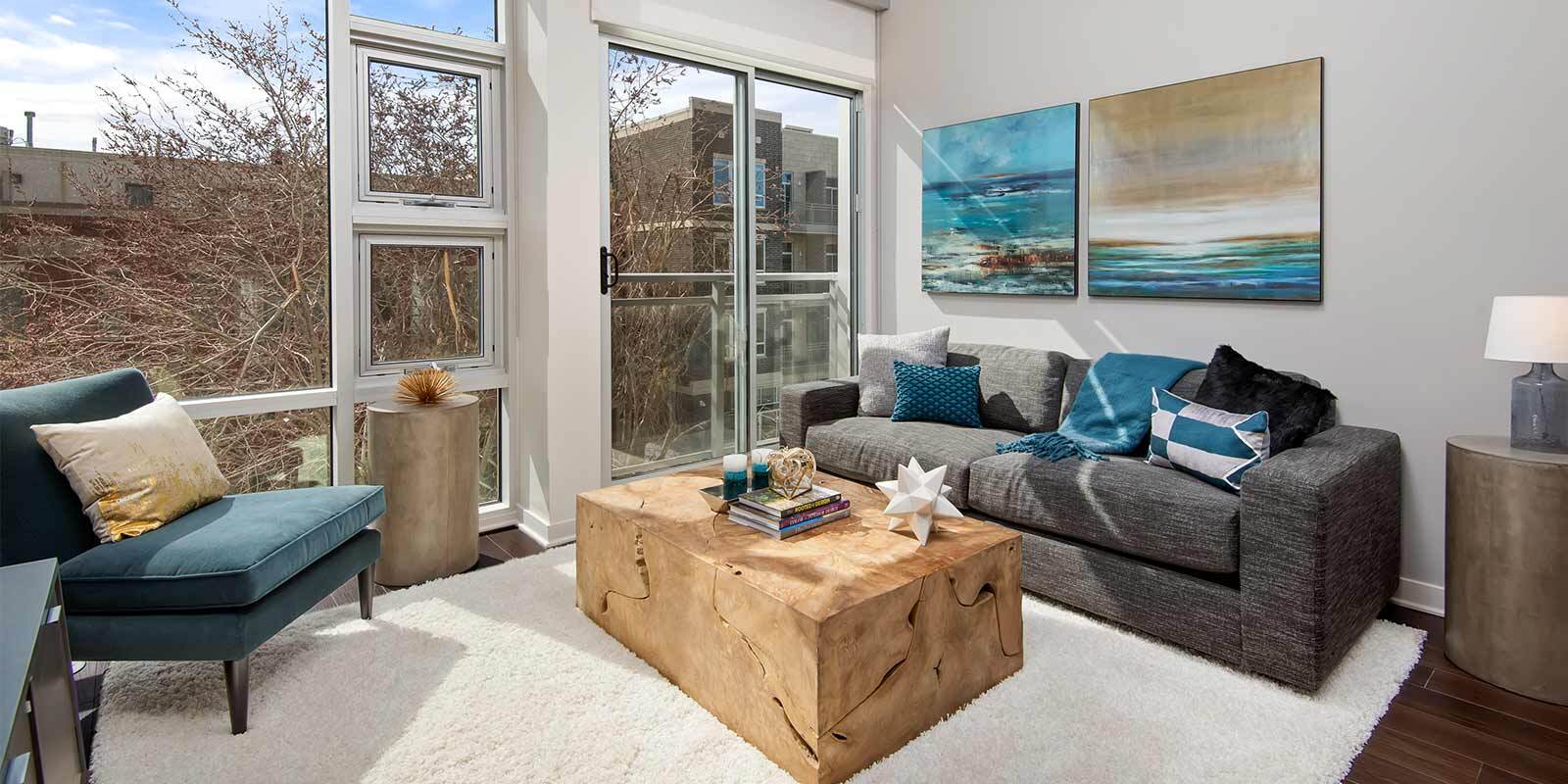 Building Photo - 1222 W Randolph St