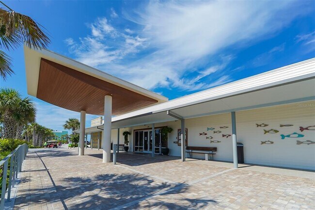 Building Photo - 4216 Plumosa Terrace