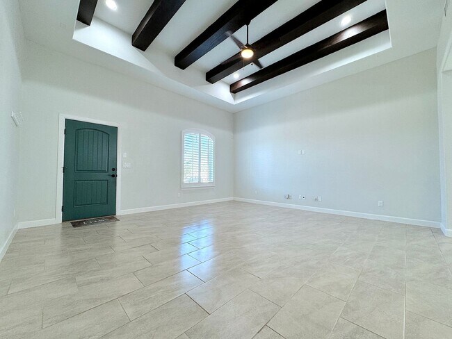 Building Photo - East El Paso 4 bed Refrig A/C with Gorgeous Backyard!