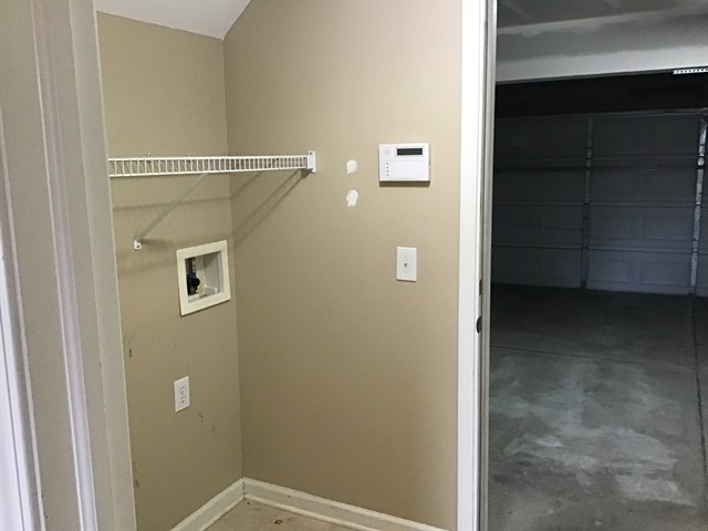 Building Photo - 5837 Columbia Cir