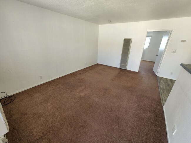 Building Photo - 11761 Colima Rd