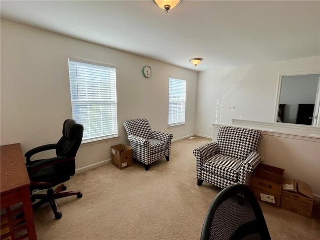 Building Photo - 69 Coneflower Dr
