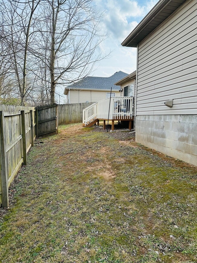 Building Photo - 4357 Beacon Ct