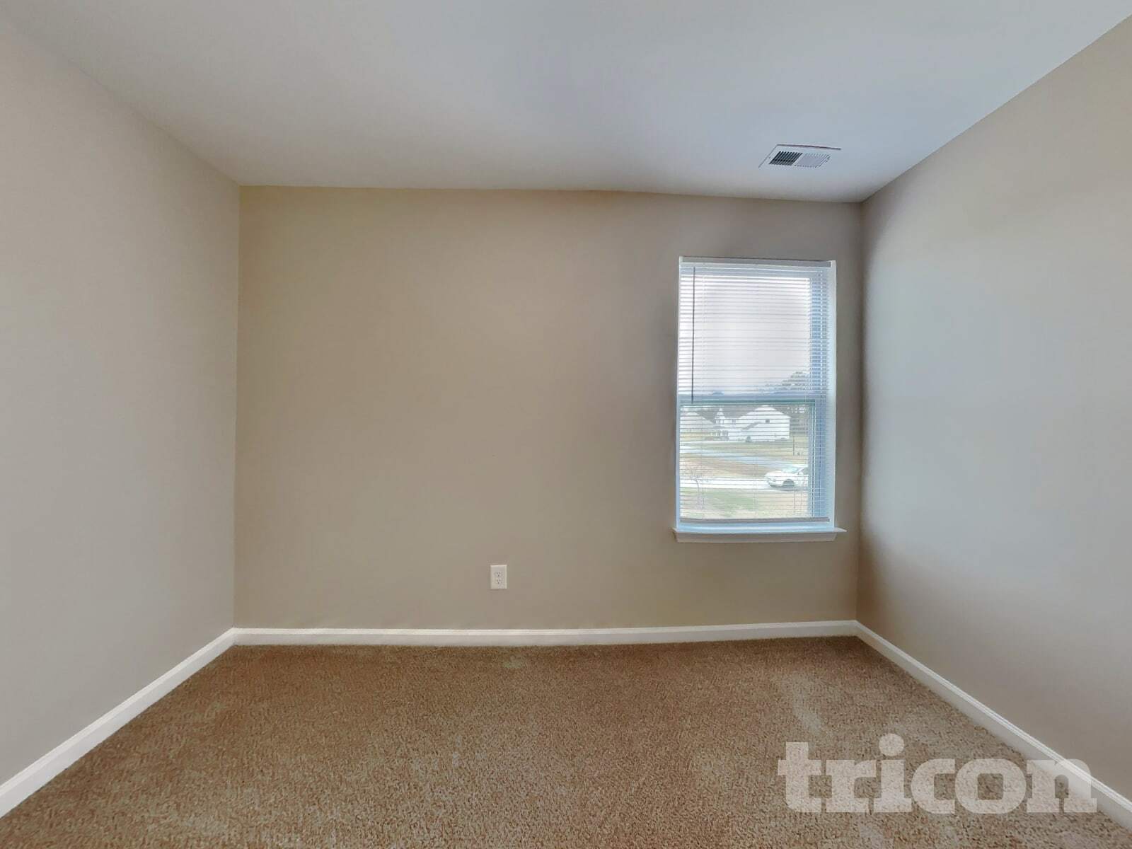 Building Photo - 152 Walker Grv Ln