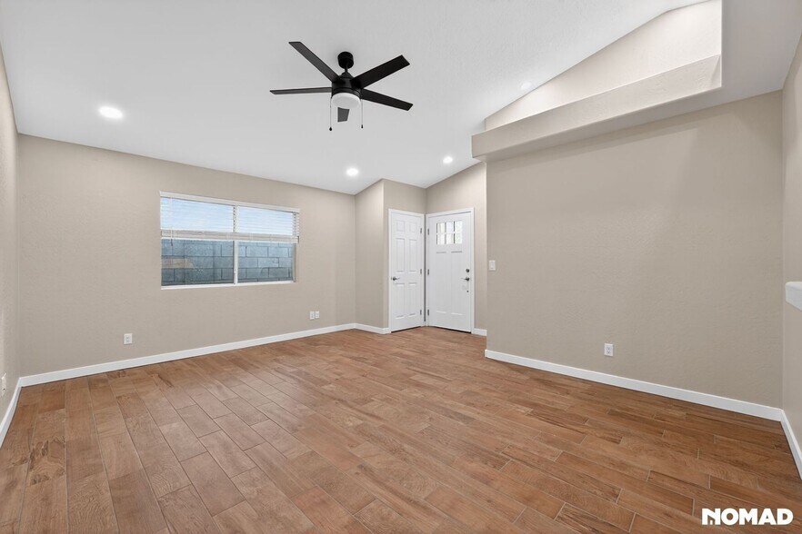 Building Photo - 302 N Cameron St