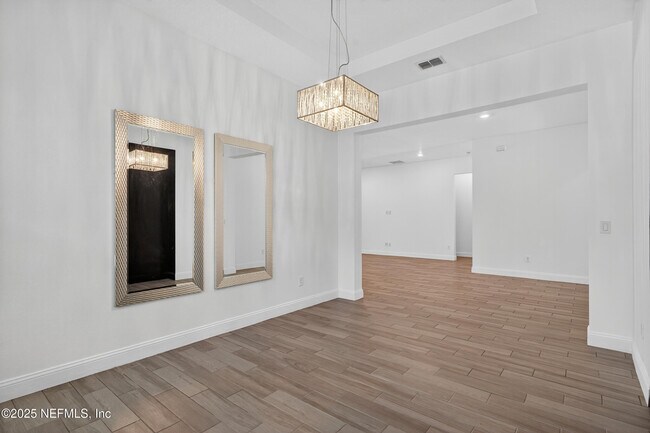 Building Photo - 215RENT Carina Trl