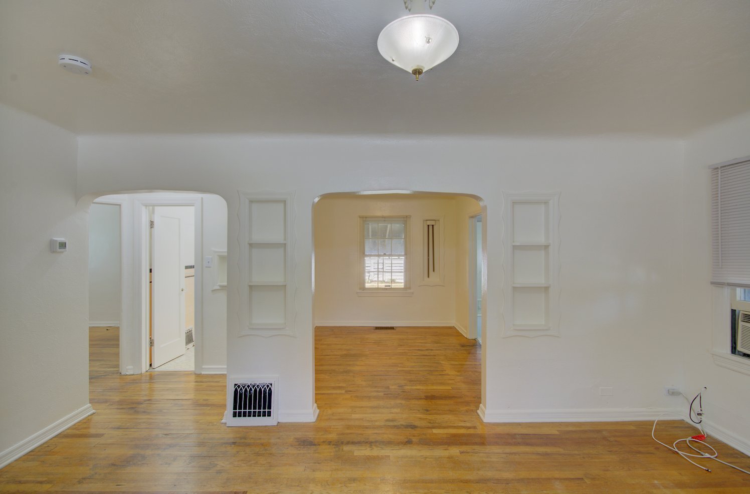 Building Photo - 2410 S Williams St