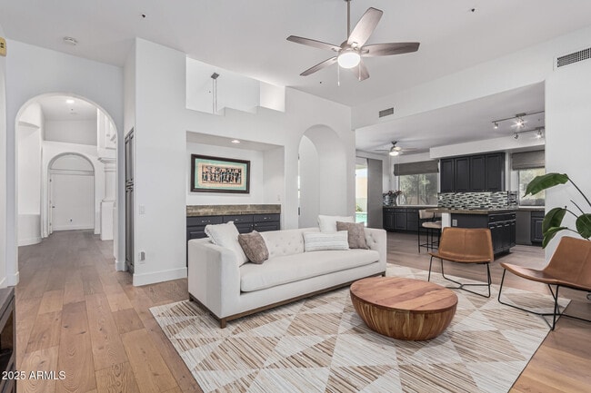 Building Photo - 11368 N 131st Pl