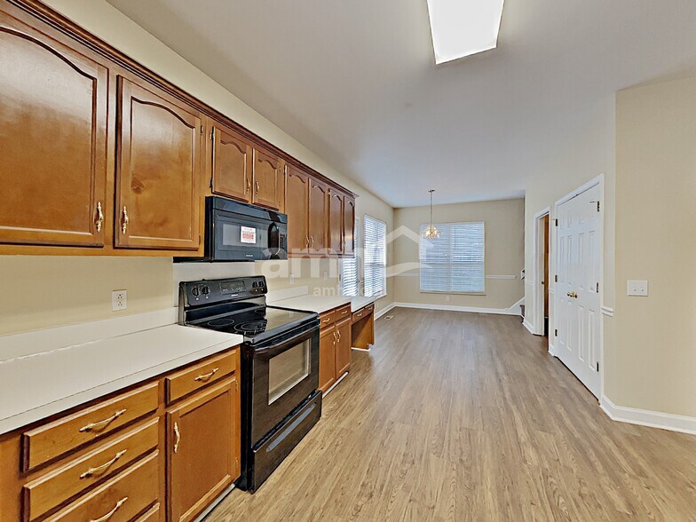 Building Photo - 309 Kentons Way