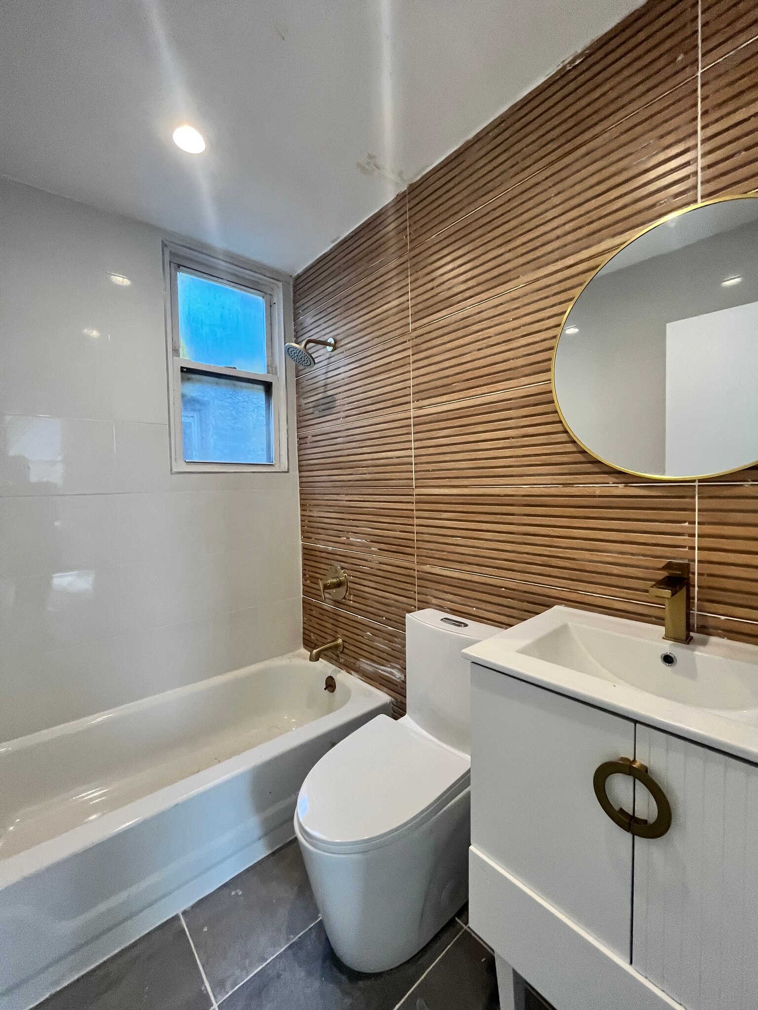 90 W 20th 3 - 91 W 20th St