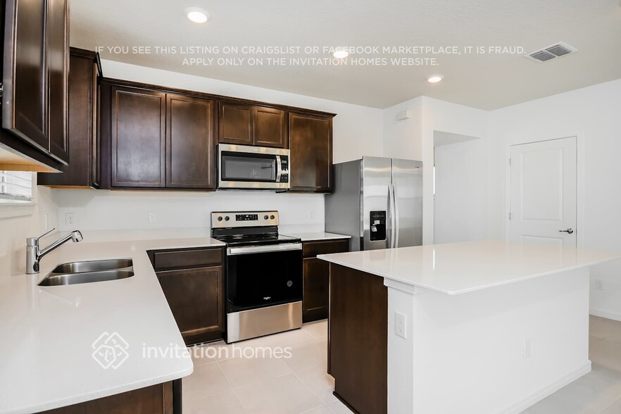 Building Photo - 2257 Southbury Dr