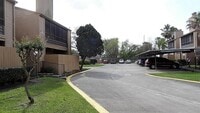 Building Photo - 10555 Turtlewood Ct