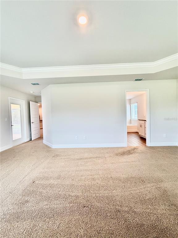 Building Photo - 633 W Rexford Dr