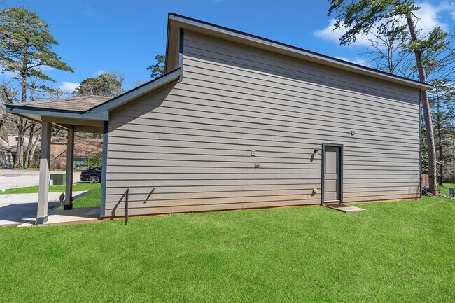 Building Photo - 24624 Pools Creek Dr