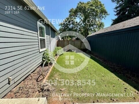 Building Photo - 7314 SE 62nd Ave