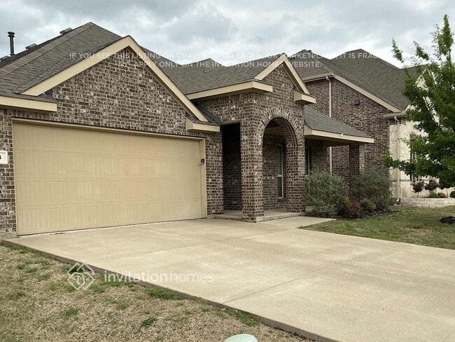 Building Photo - 753 Jamestown Ln