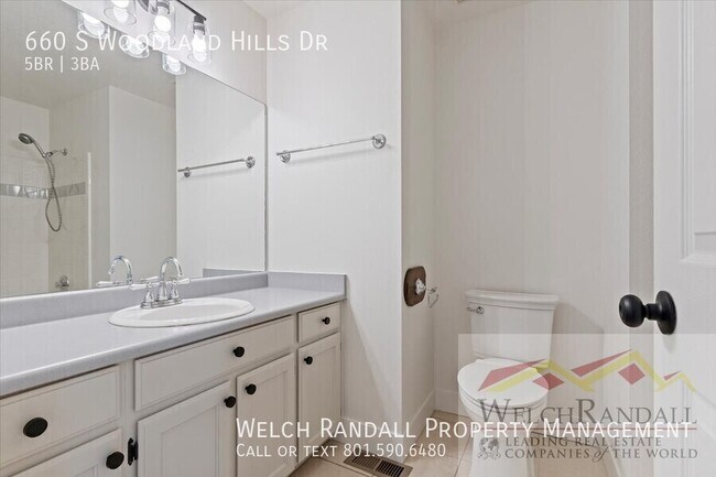 Building Photo - 660 Woodland Hills Dr