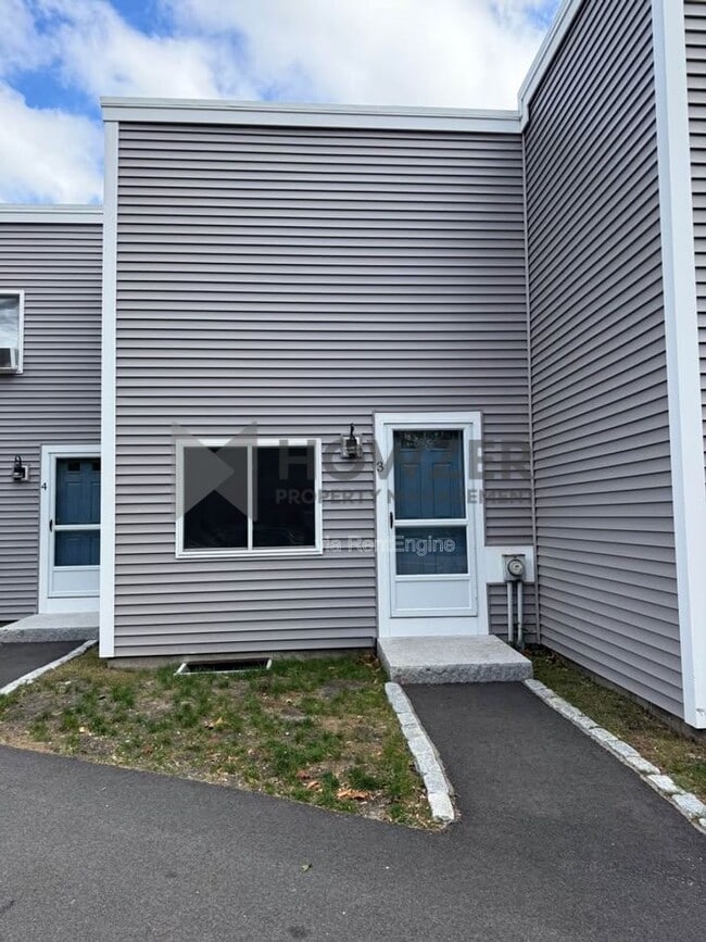 Building Photo - 10 Pine Grove Ave