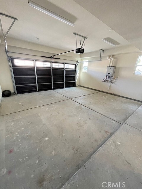 Building Photo - 820 N Soldano Ave
