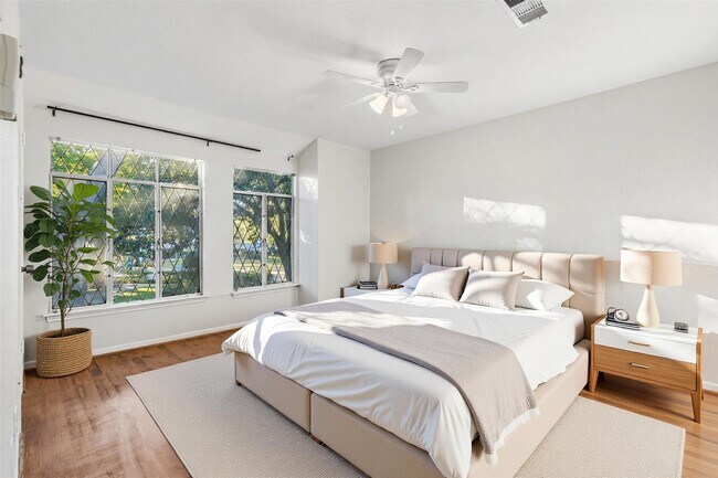 Building Photo - 6422 Burgoyne Rd