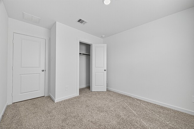 Building Photo - 8007 Marconi Corsco Dr