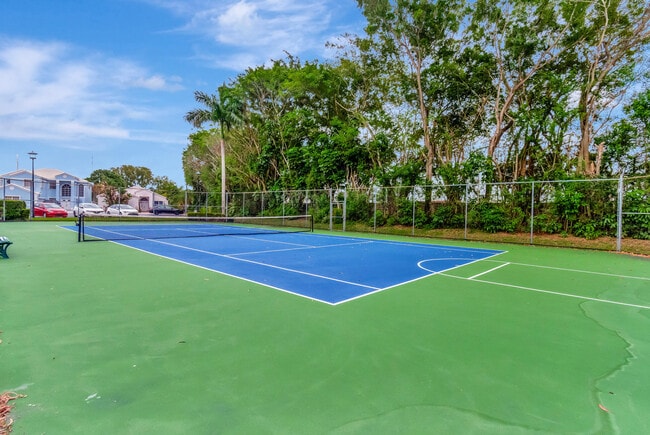 Building Photo - 8895 Sonoma Lake Blvd