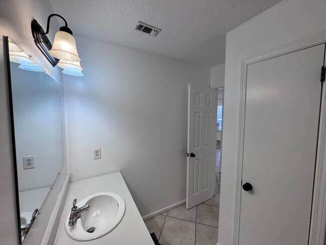 Building Photo - 6868 E Bay Blvd