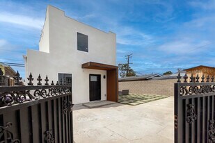 Building Photo - 5447 Lime Ave