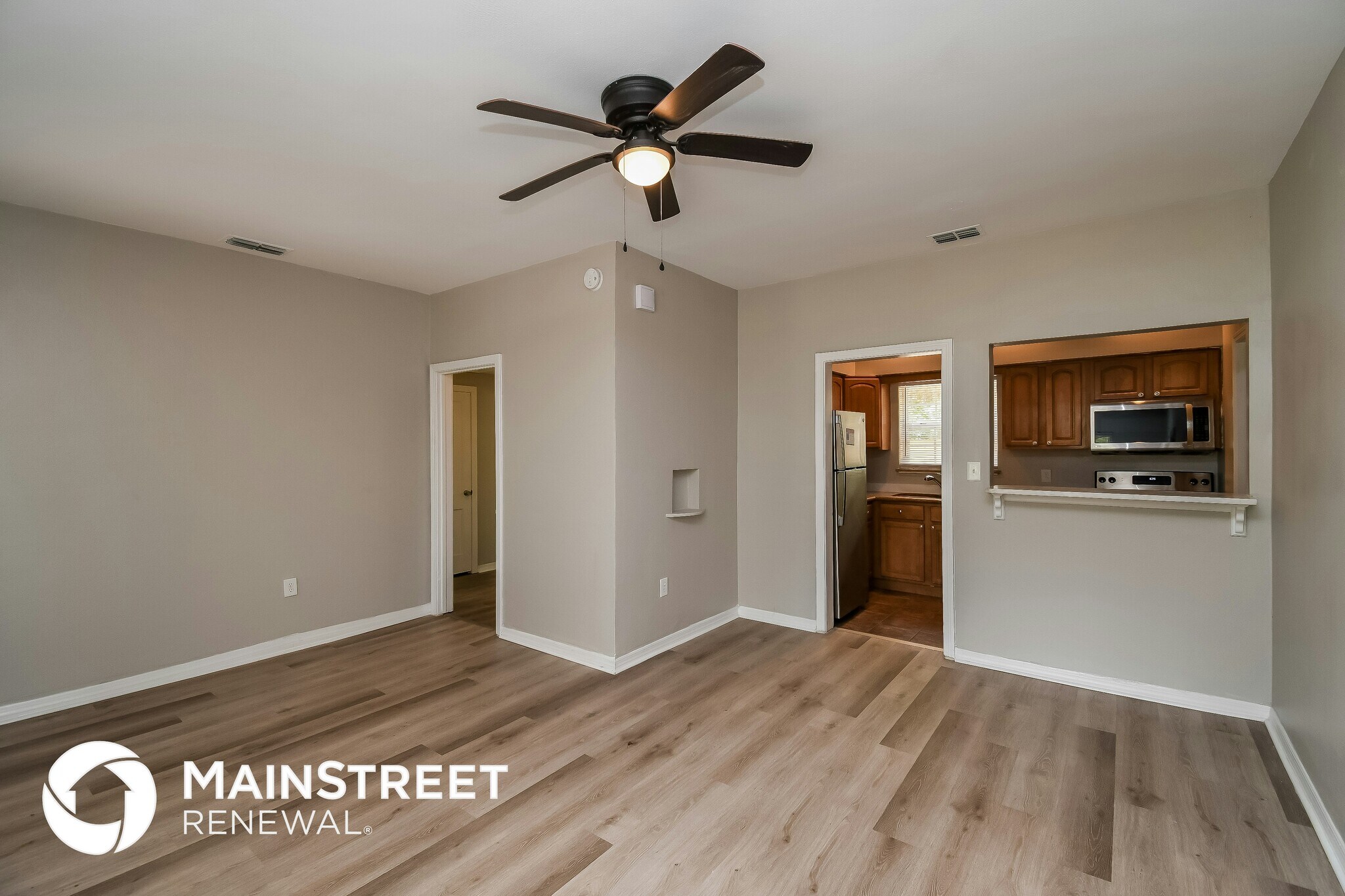 Building Photo - 4733 Irvington Ave