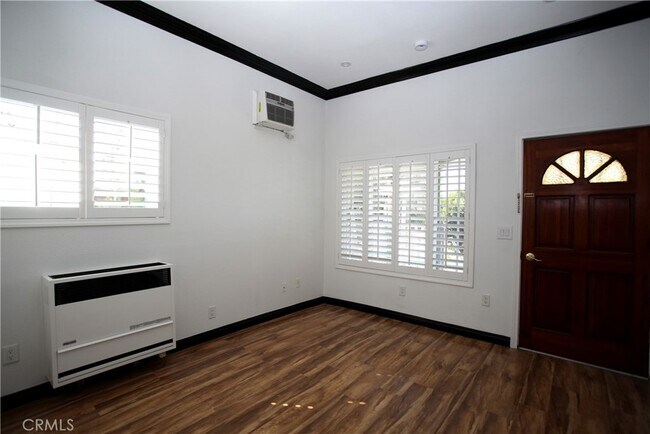 Building Photo - 1423 Pleasant Ave