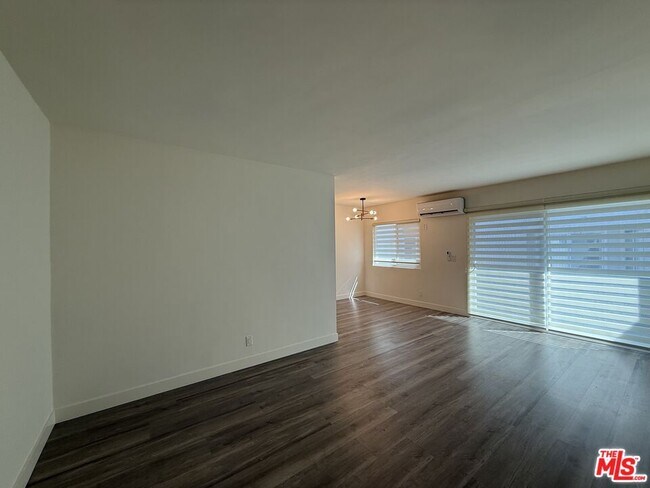 Building Photo - 3707 S Canfield Ave