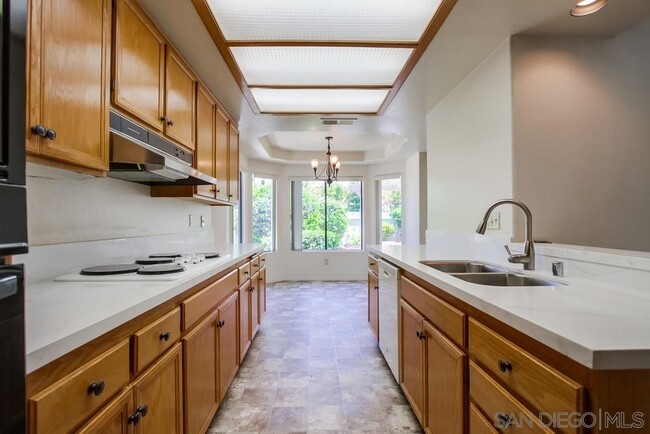 Building Photo - 11742 Avenida Sivrita
