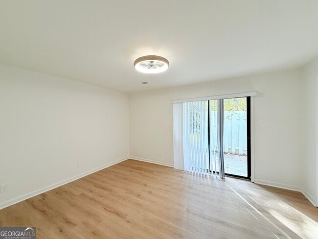 Building Photo - 1500 Planters Ridge Ln