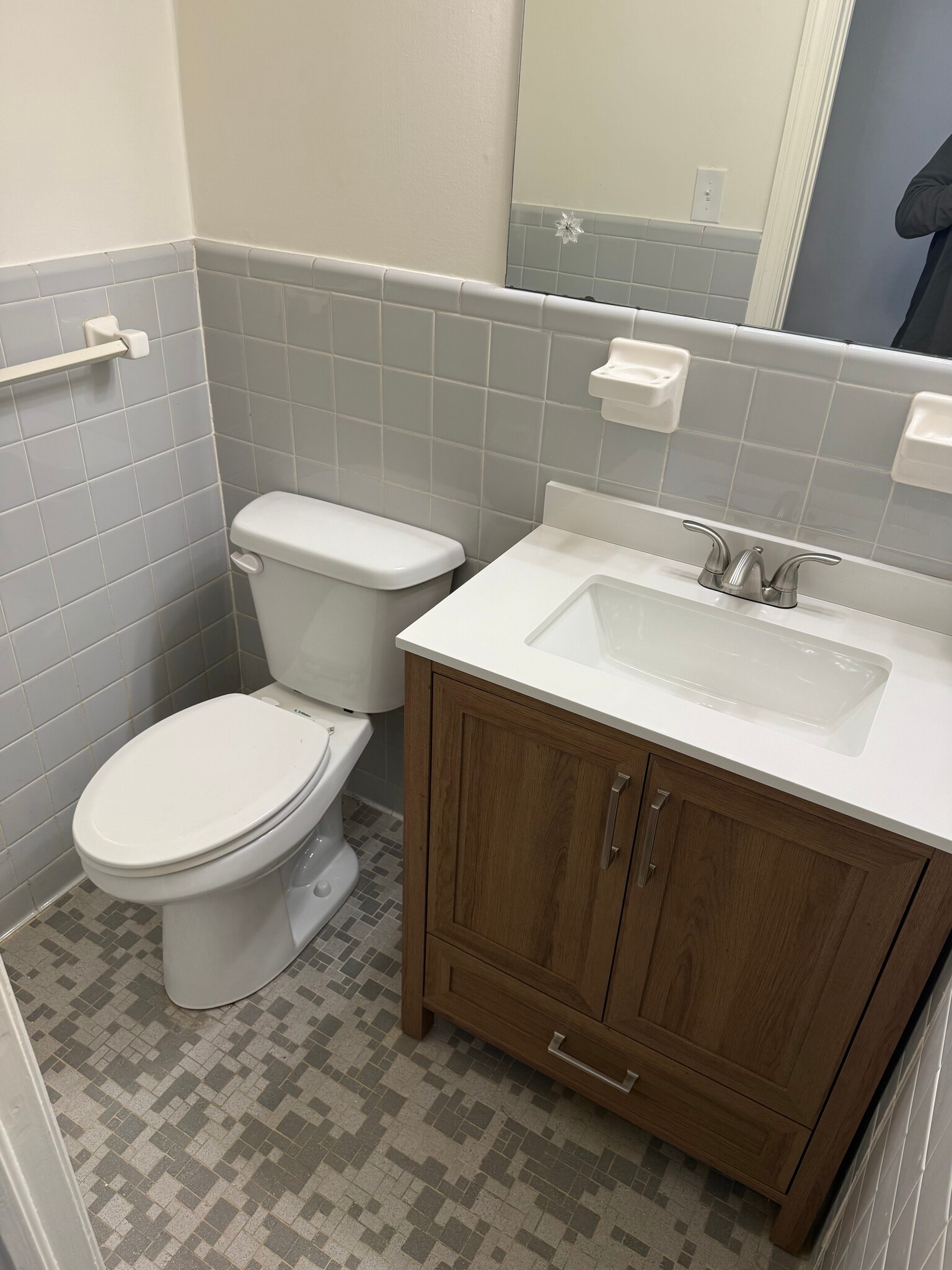 Building Photo - 1614 Woodrow Ave