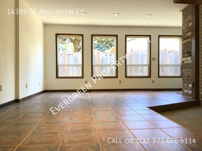 Building Photo - Amazing Damascus Ranch House! $3,195 3BD/2...